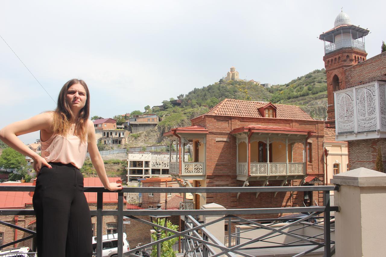 Apartment Nino Botanical Tbilisi Esterno foto